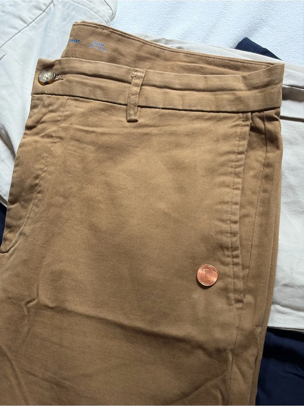 Old Navy Slim Built-In Flex Chino Pants Bundle 36x32 Khaki Navy Tan Men Lot of 3